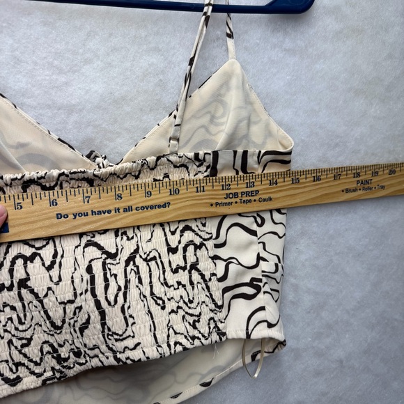 Abercrombie & Fitch Cream and Brown Abstract Tie-Front Cami - Picture 9 of 10